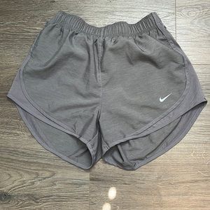Nike Women’s Dri-fit Lined Running Shorts Size S